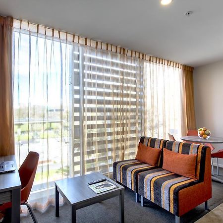 Quest On Beaumont Aparthotel Auckland Exterior photo