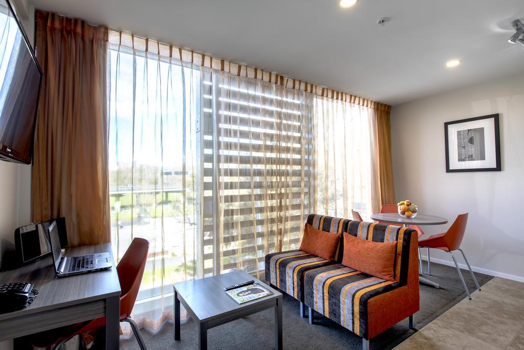 Quest On Beaumont Aparthotel Auckland Exterior photo