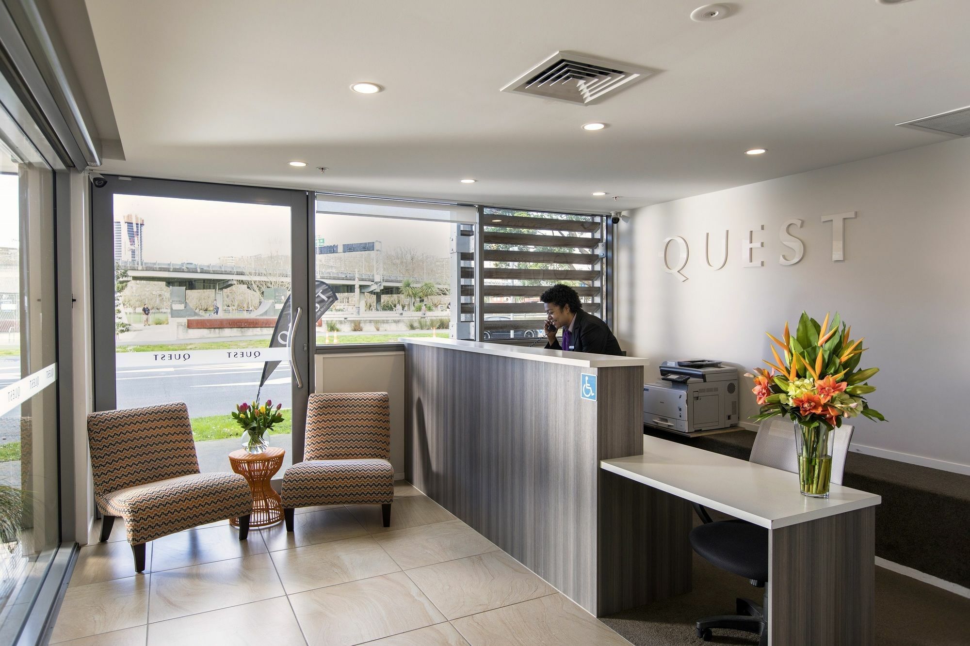 Quest On Beaumont Aparthotel Auckland Exterior photo