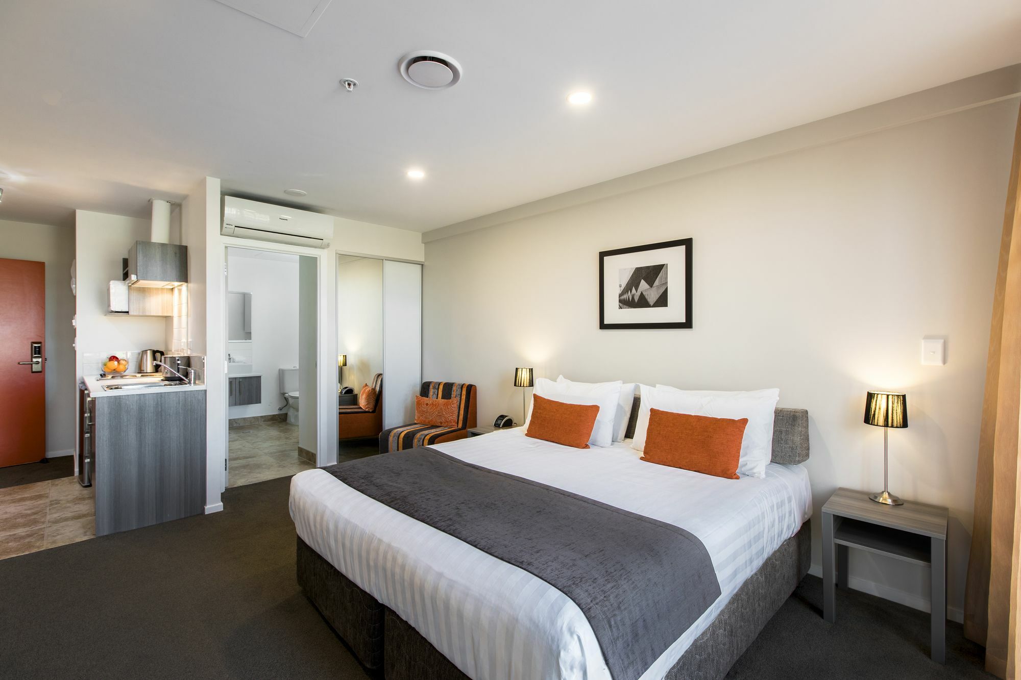 Quest On Beaumont Aparthotel Auckland Exterior photo
